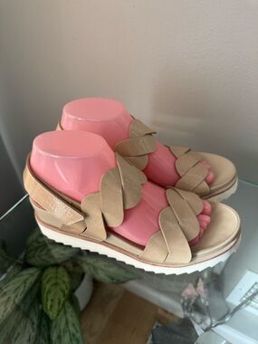 Homers ELBA ReverseVernice Vacheta Sandals